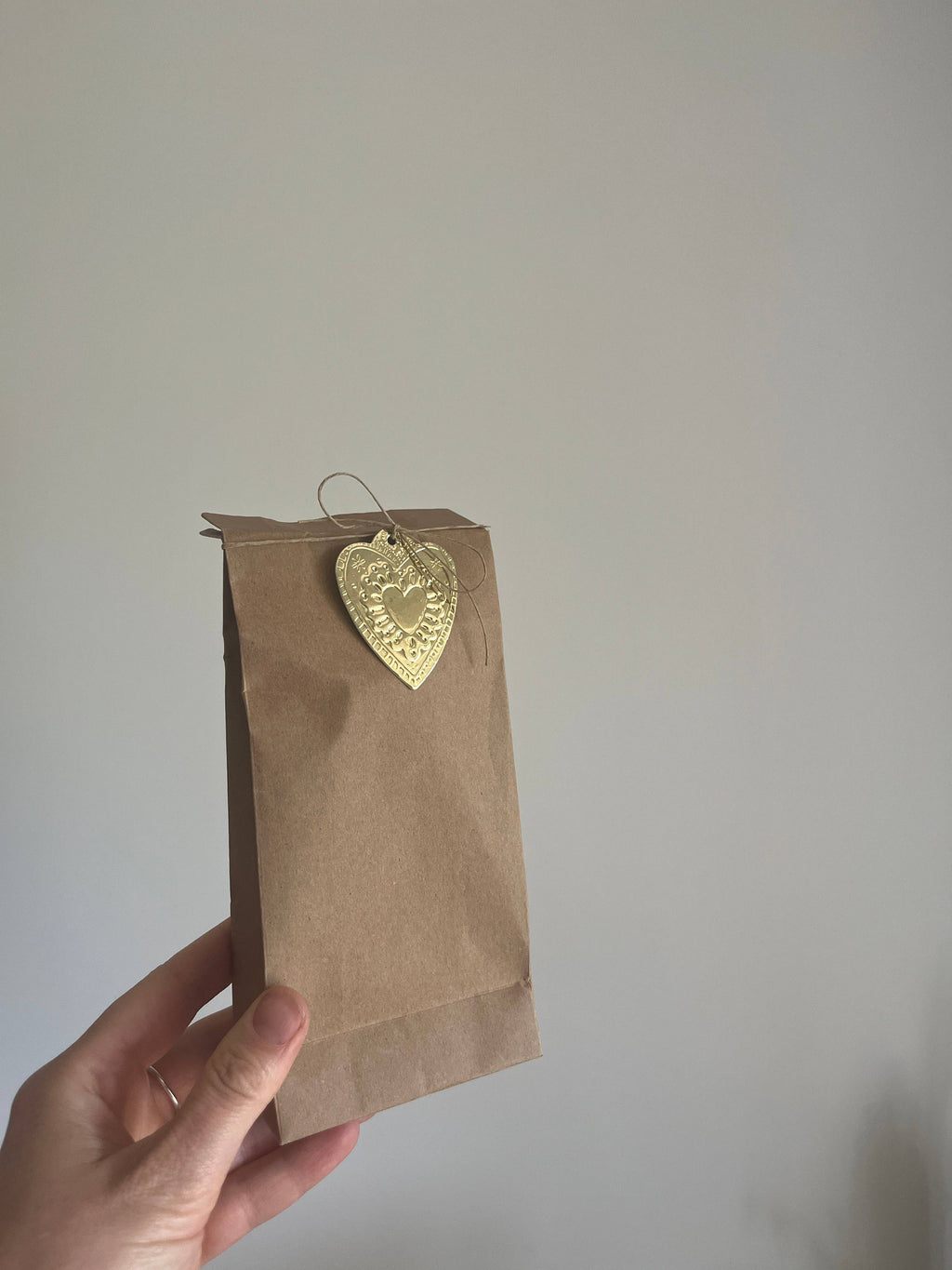 Small Heart - Faux-tin Ornament - Gold single tag