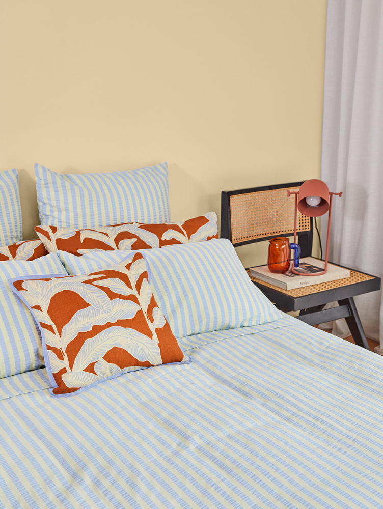 Butter Blue Seersucker Quilt Cover [Super King]