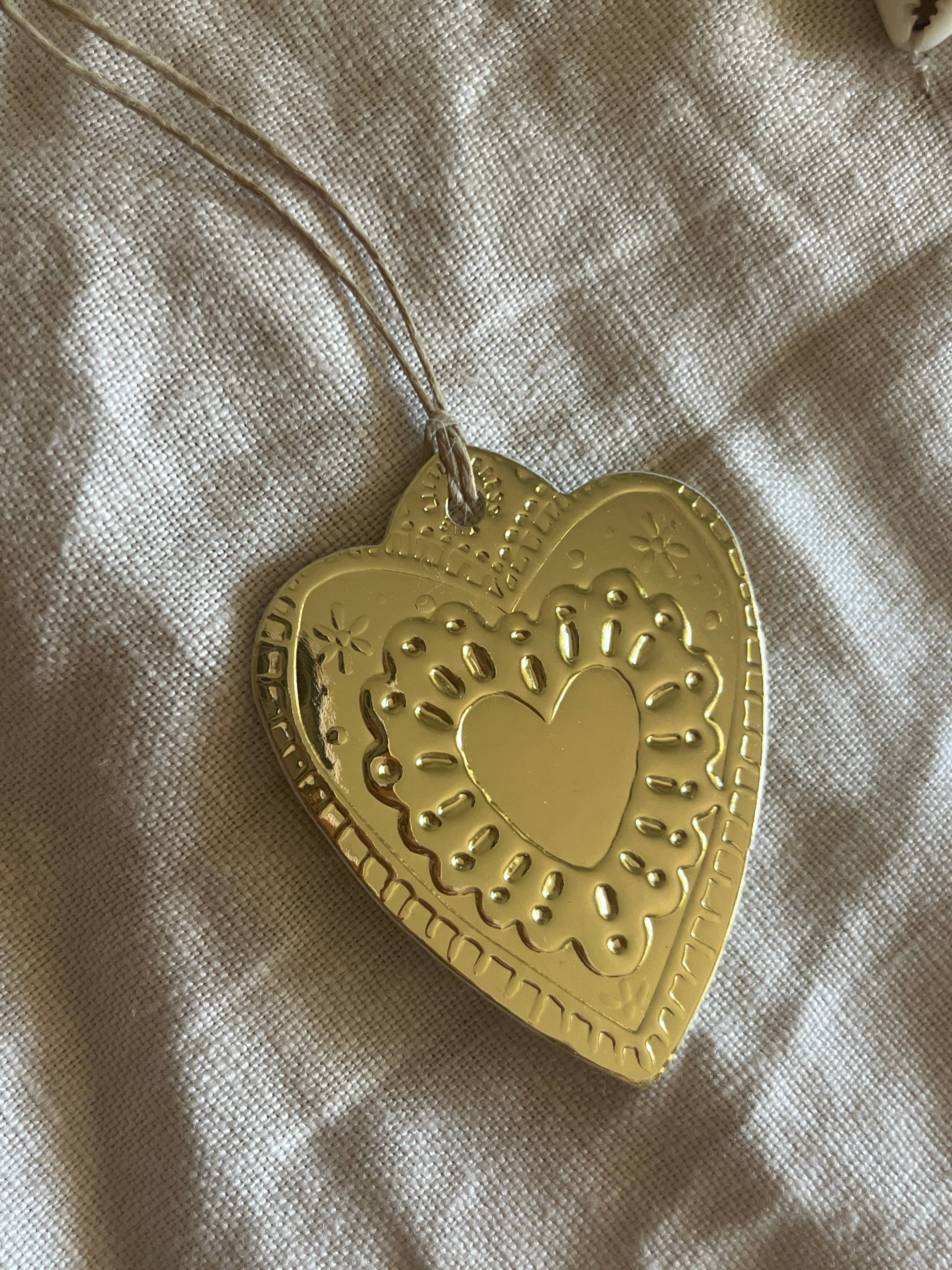 Small Heart - Faux-tin Ornament - Gold single tag
