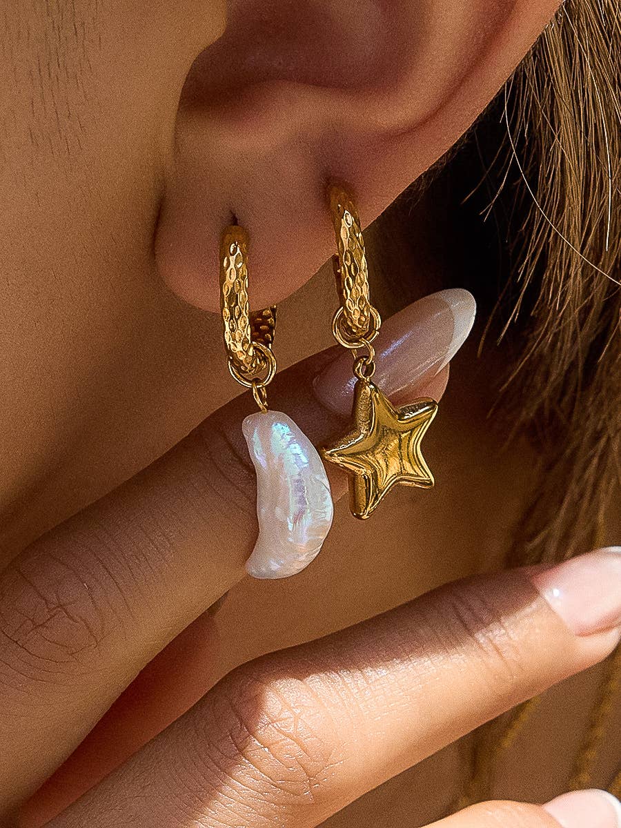 Tillyn Moon & Star Earrings