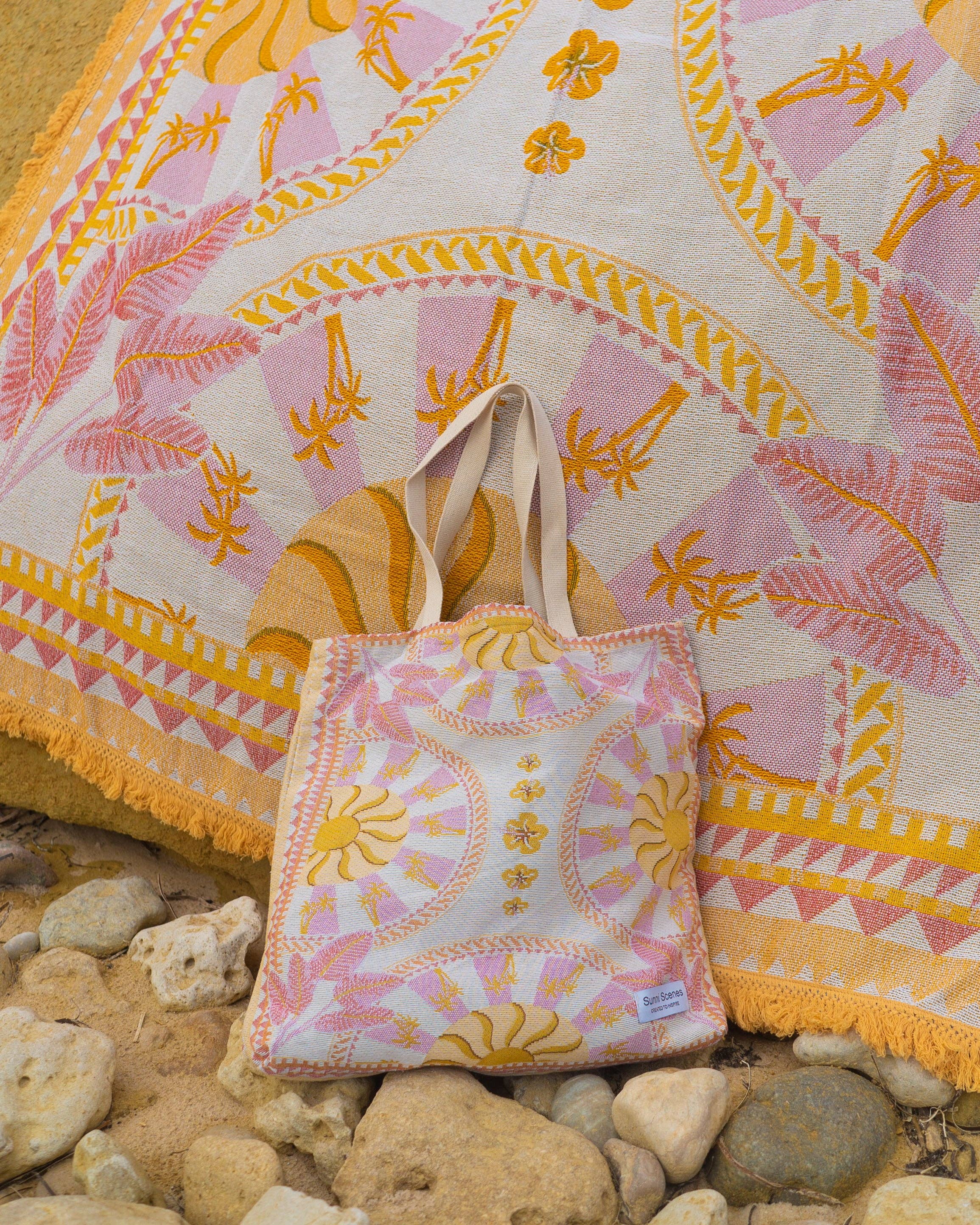 Soli Beach Tote Bag