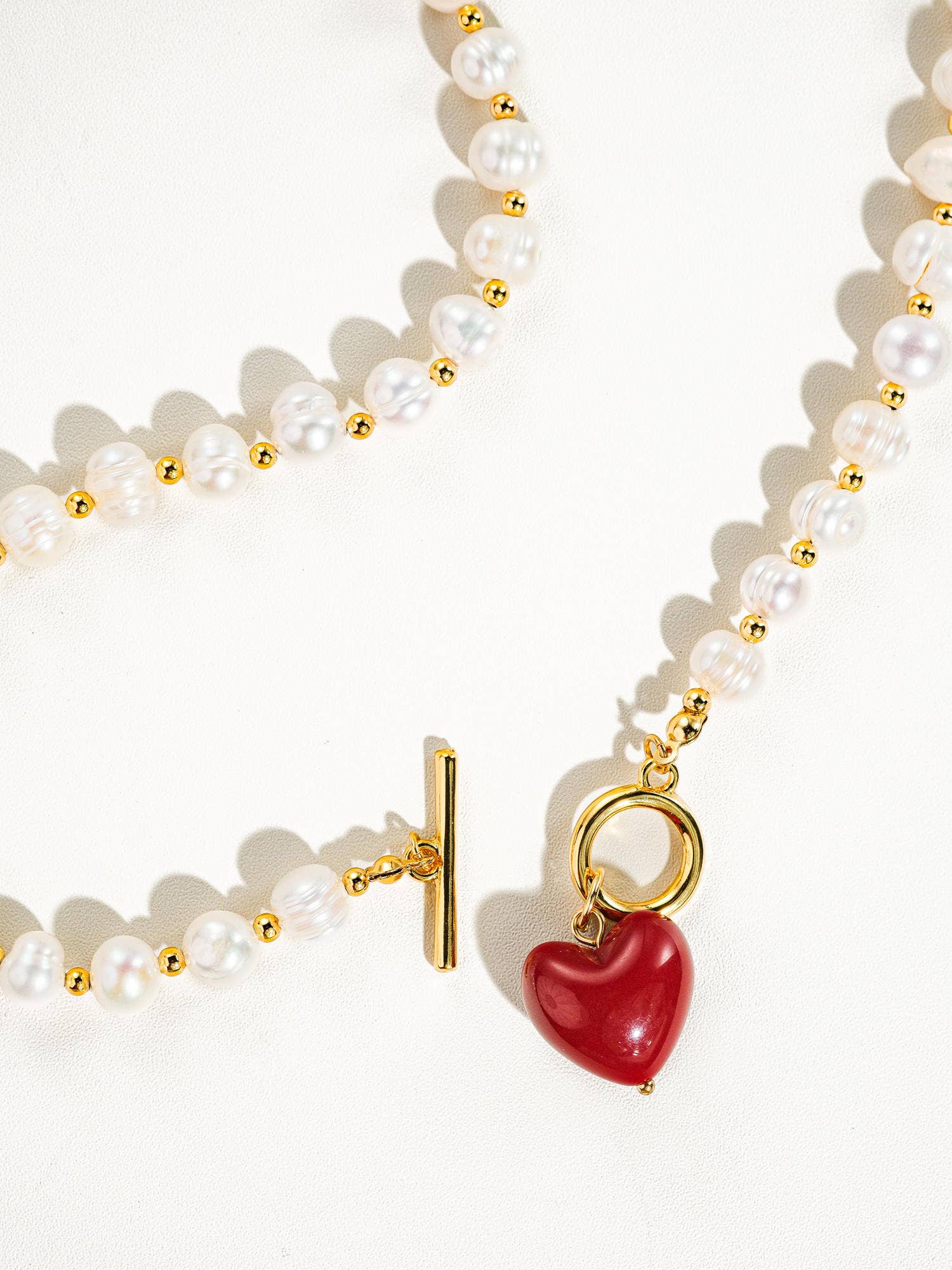 Wren Pearl Heart Necklace - Red