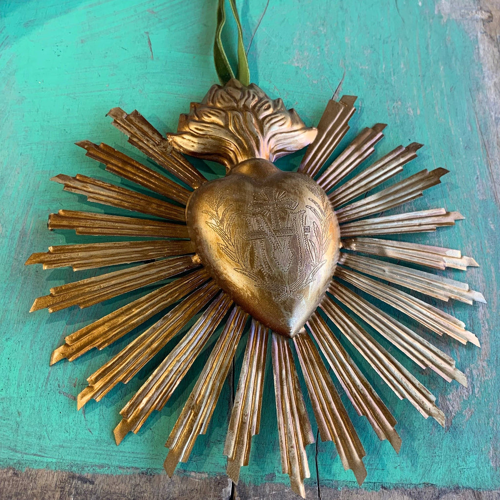 Sacred Heart Sun Rays 7" Ornament