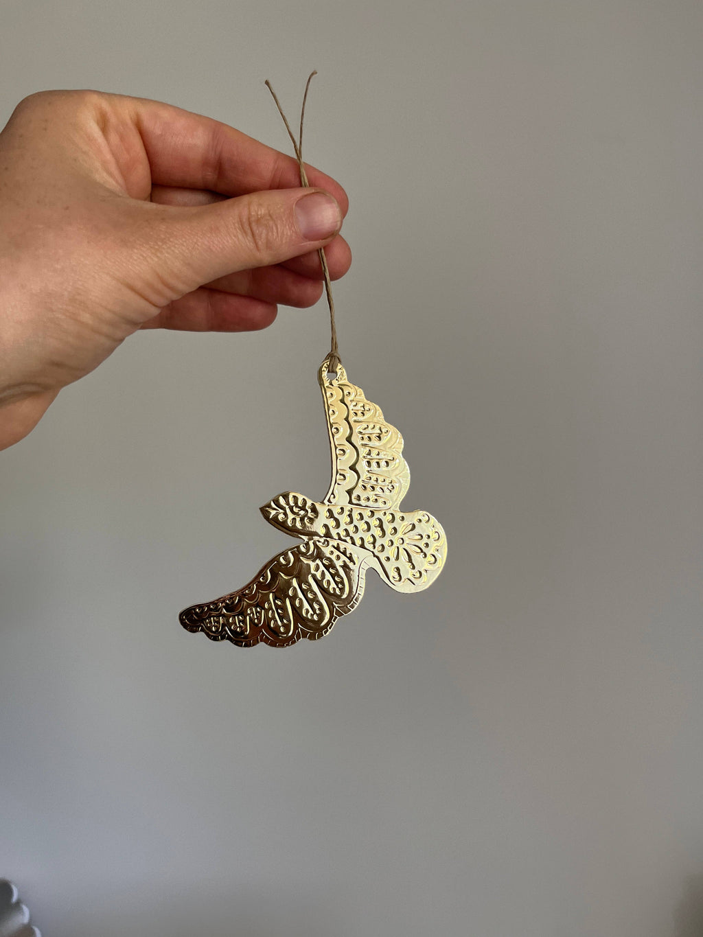 Dove - Faux-tin Ornament - Gold single tag