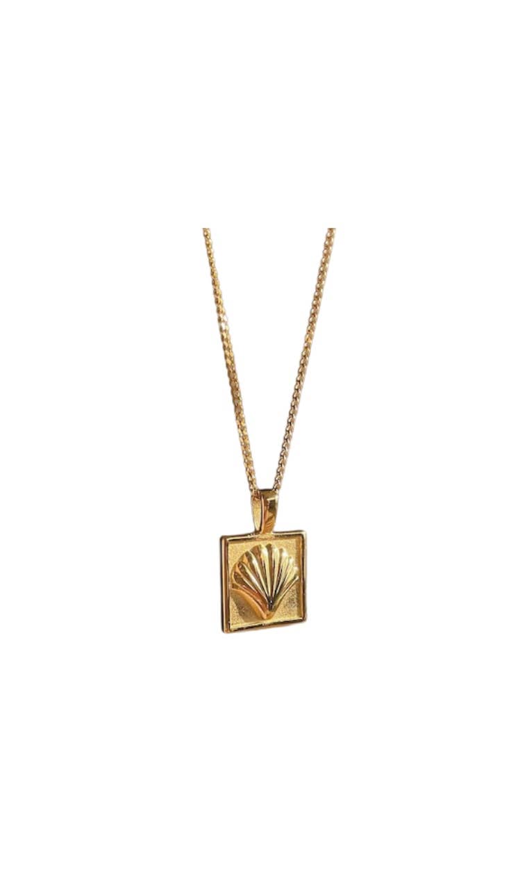 Golden Shell Necklace
