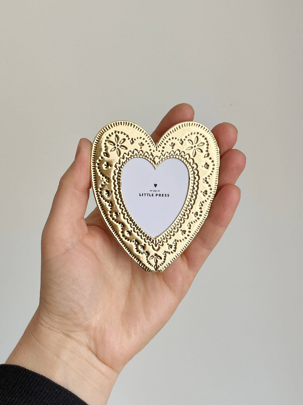 Faux Tin ~ Heart travel/desk frame ~ gold
