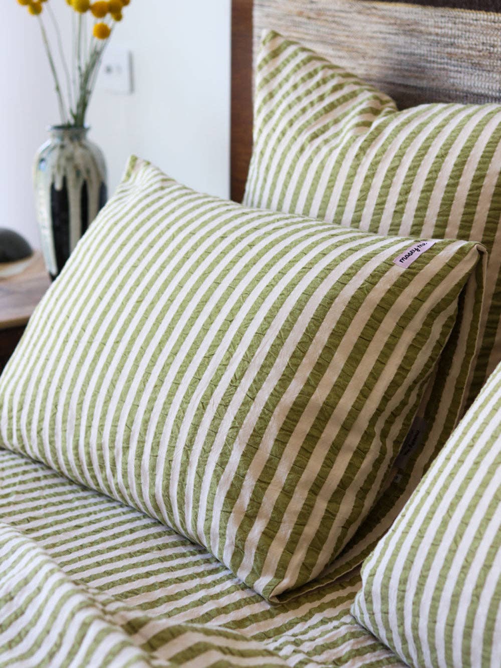Pistachio Seersucker Standard Pillowcase Set