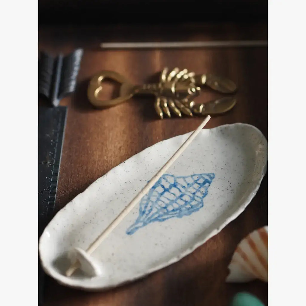 Hand-painted Ceramic Incense Holder Sea Creatures: Horn Shell (Blue)
