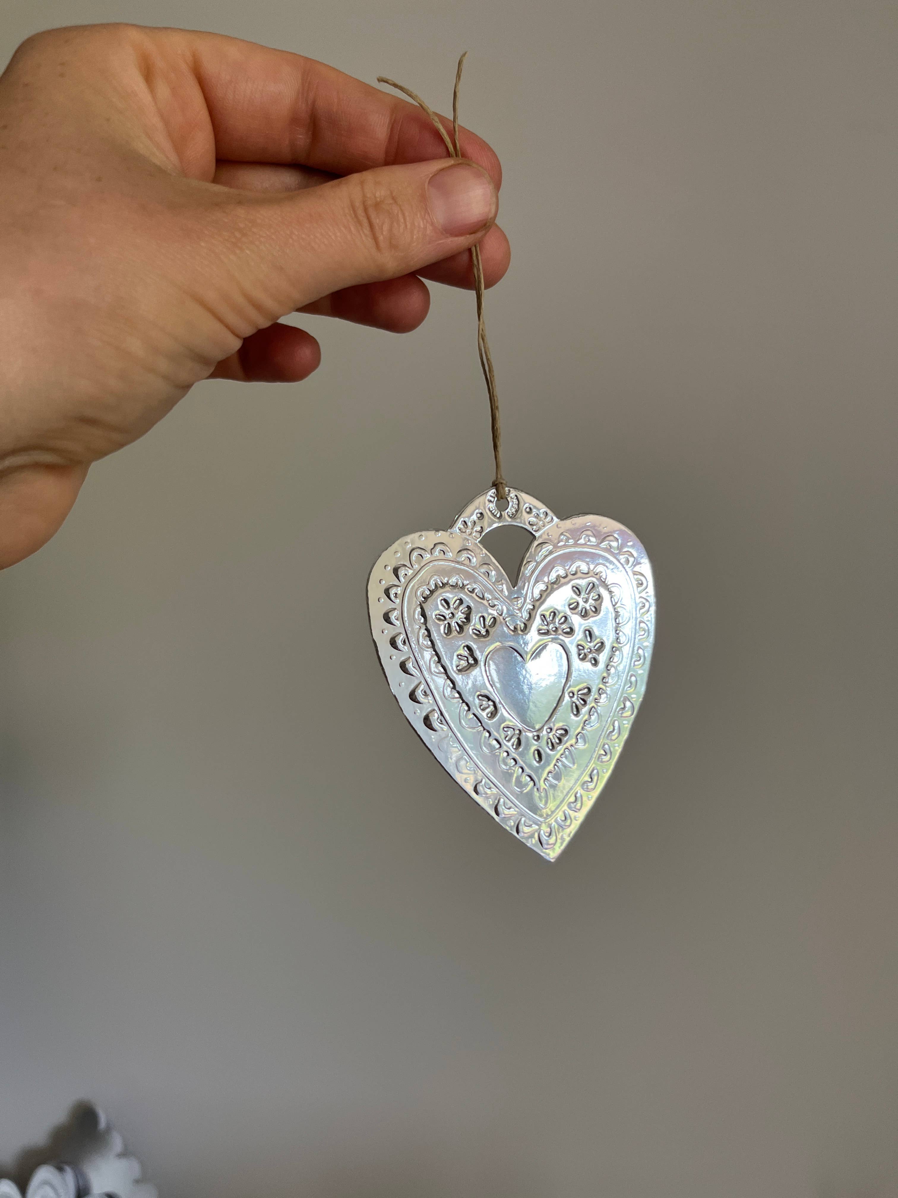 Heart- Faux-tin Ornament - Silver single tag