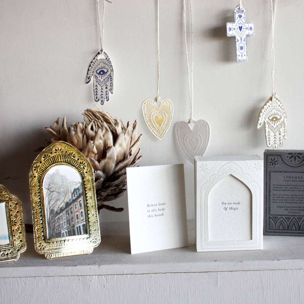 Ephemera Inspiration Deck: White