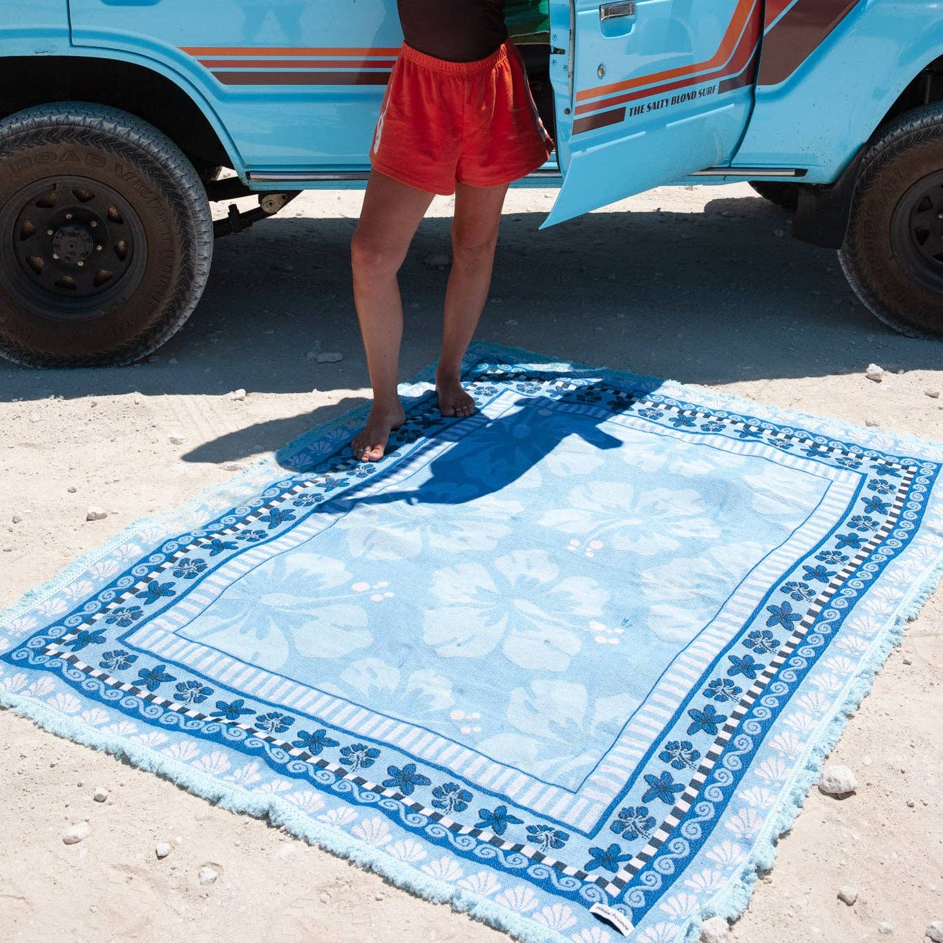 Blue Hibiscus Picnic Rug