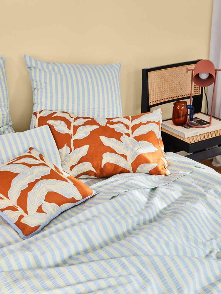 Butter Blue Seersucker Quilt Cover [Super King]