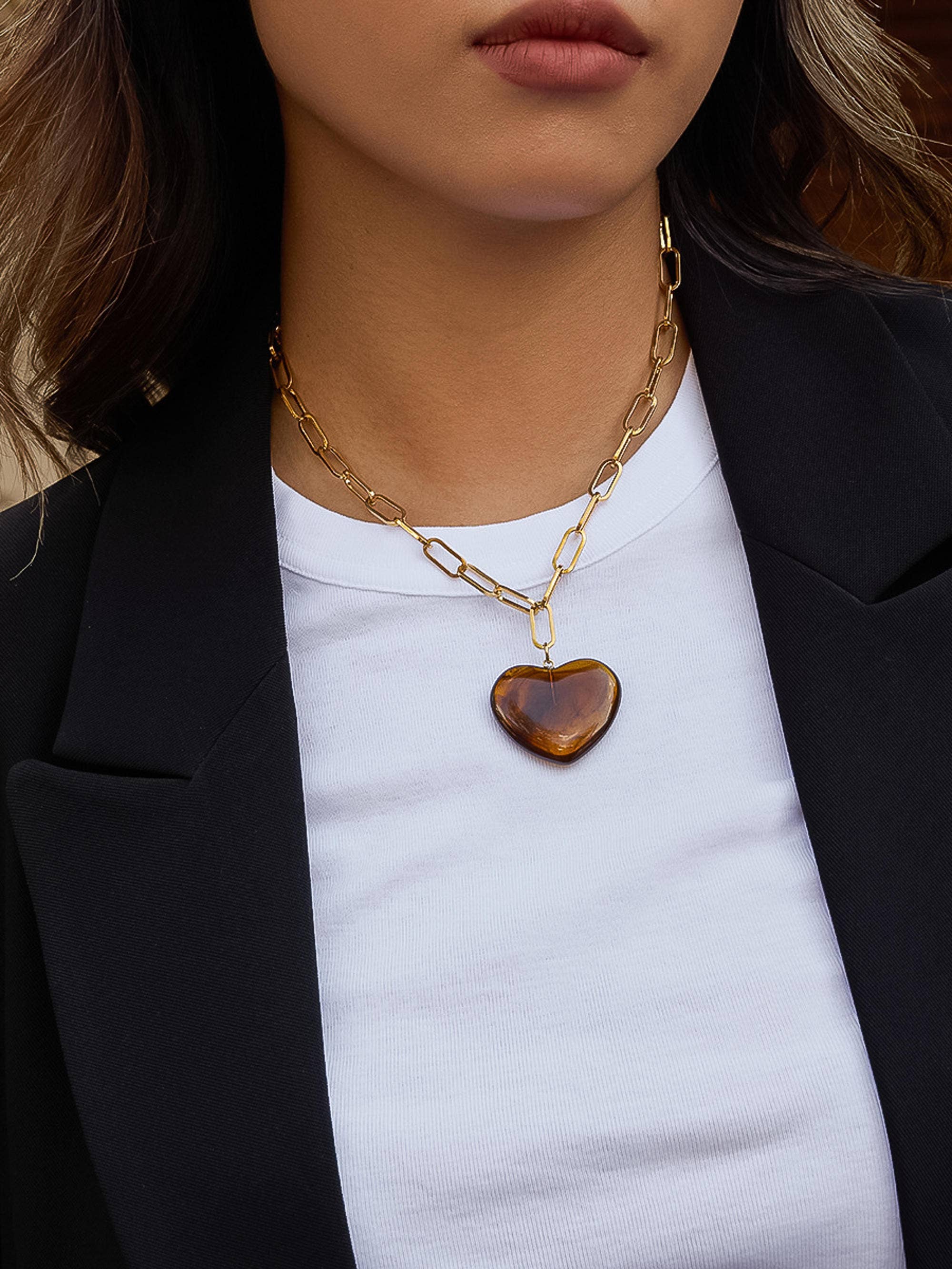 Rouelle Heart Necklace - Brown