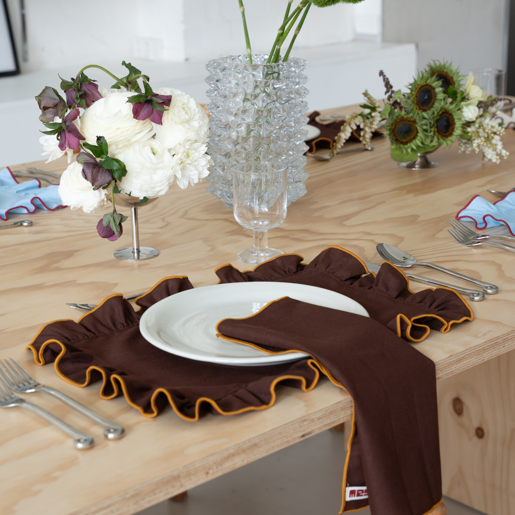 Ruffled placemat wood - set of 2