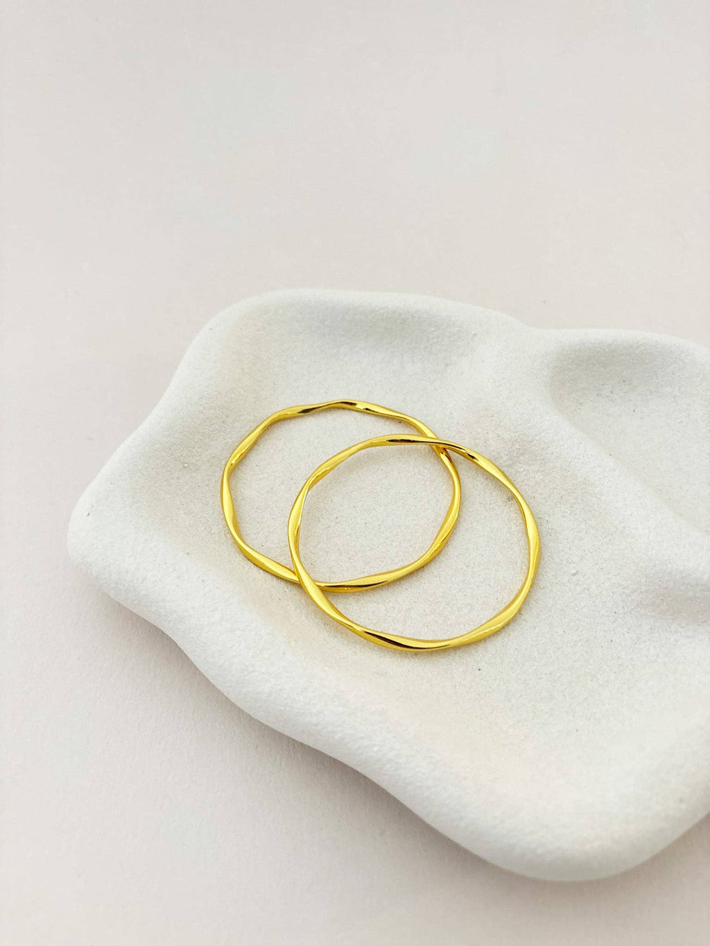 Dainty 18K Gold Plated Bangle 2pcs