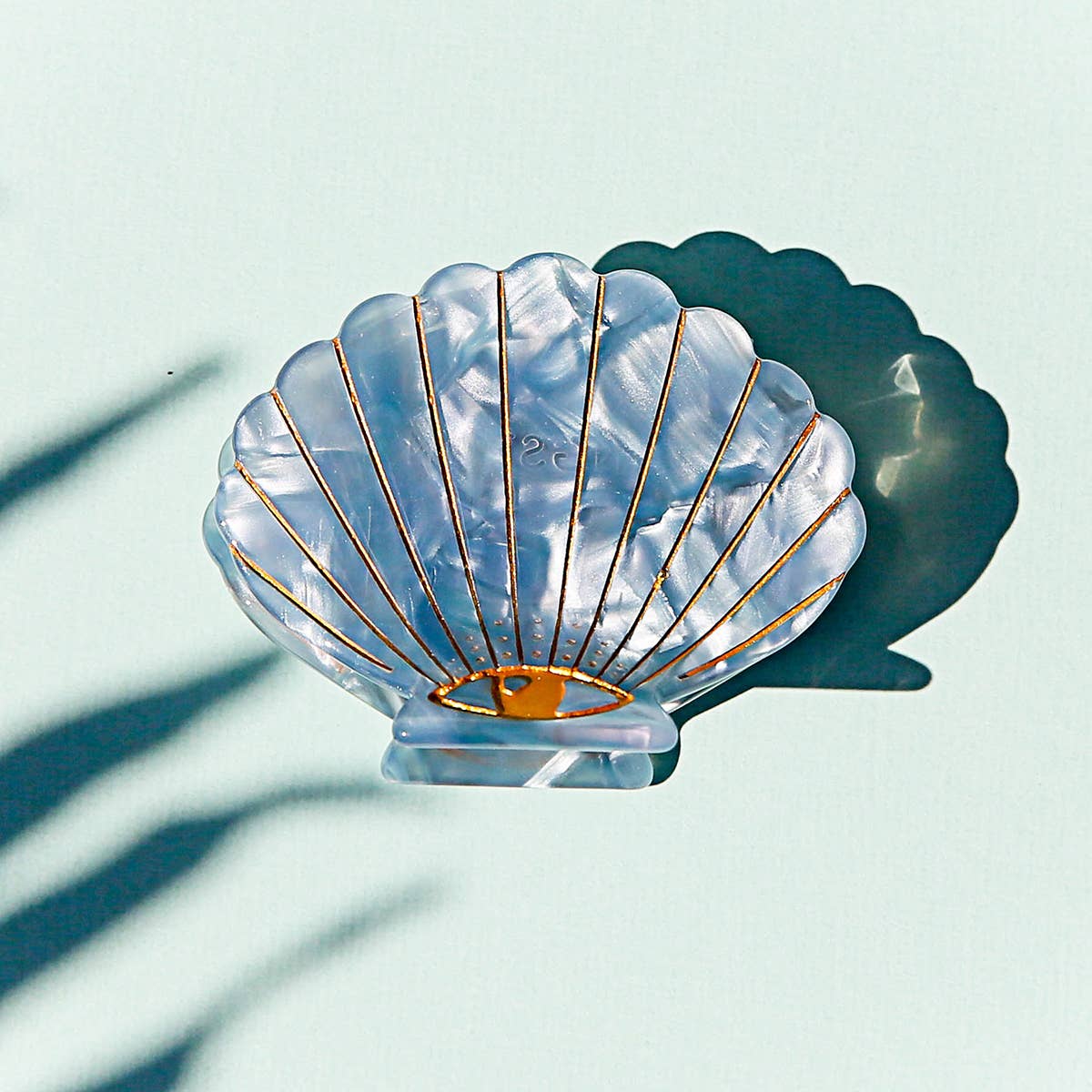 Blue Shell Clip