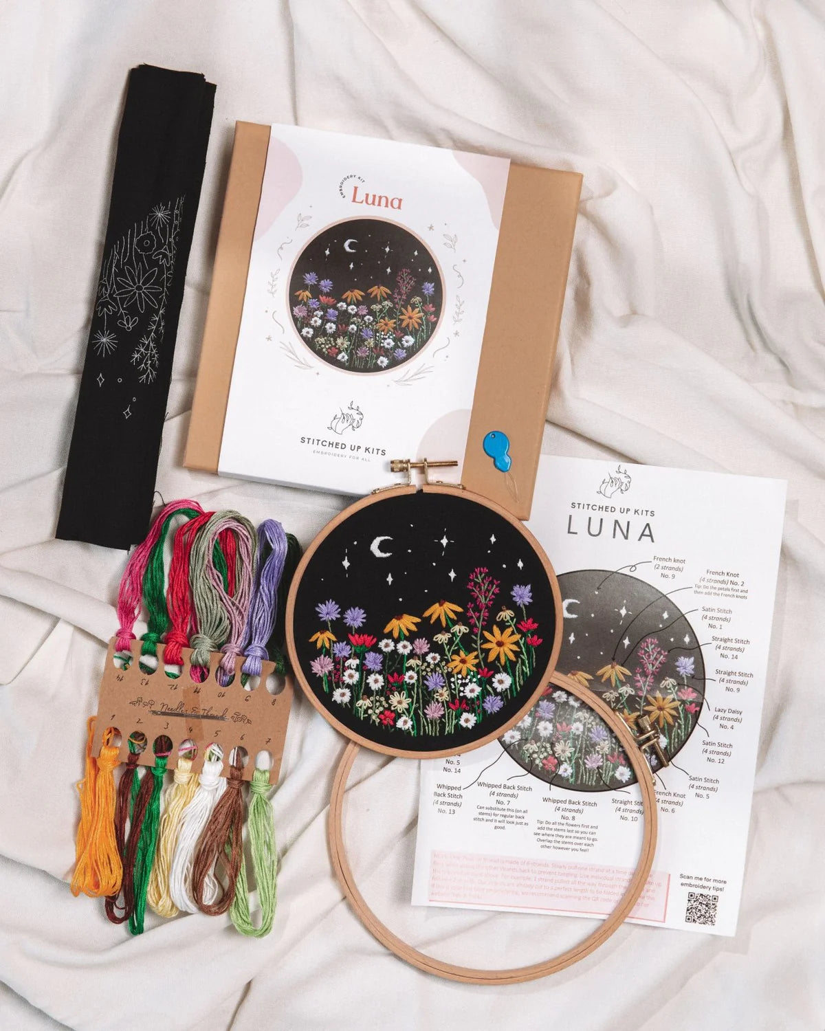 Luna Wildflowers Embroidery Kit